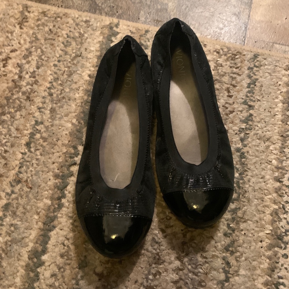 Vionic ballet flats 7.5